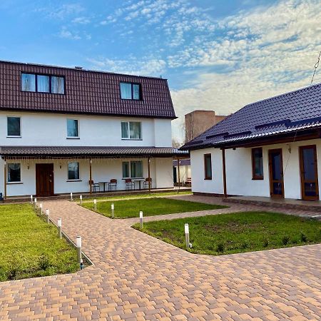 RioRo Myrhorod Exterior foto