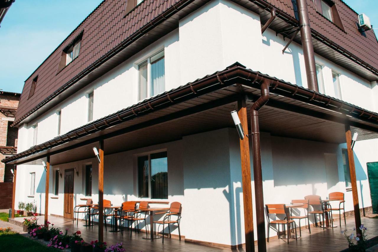 RioRo Myrhorod Exterior foto