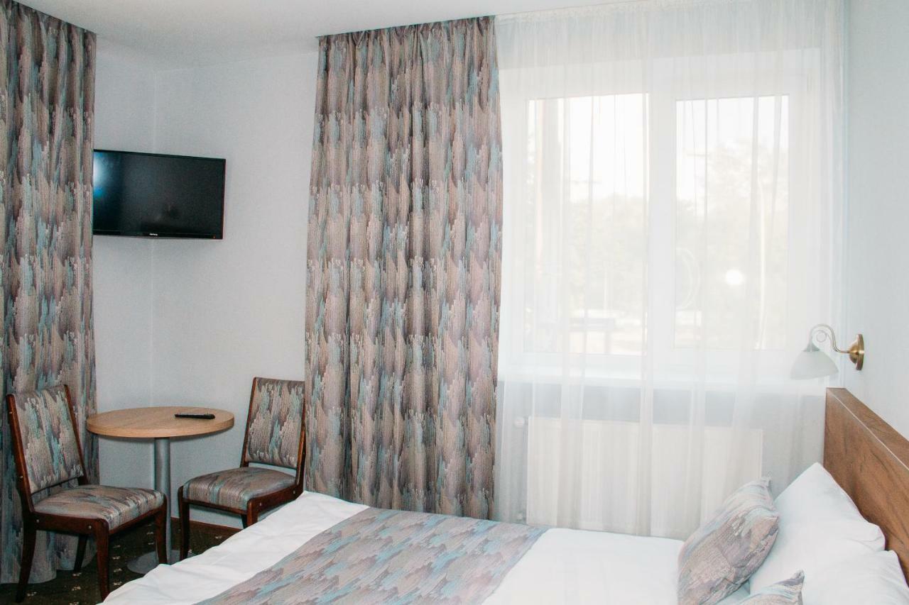 RioRo Myrhorod Exterior foto